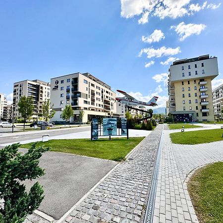 Kasper Coresi Mall - Rise Private Apartments & Suites Braşov Exterior foto