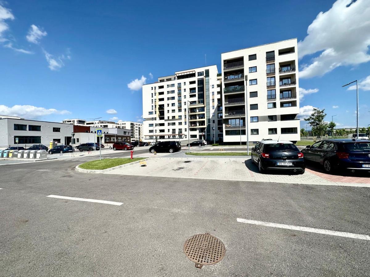 Kasper Coresi Mall - Rise Private Apartments & Suites Braşov Exterior foto